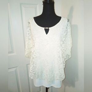 Elegant White Lace Women's Top